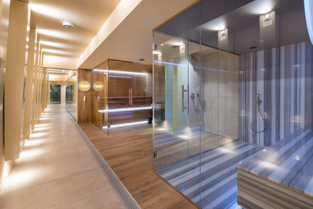 Hotel Cristal 4*