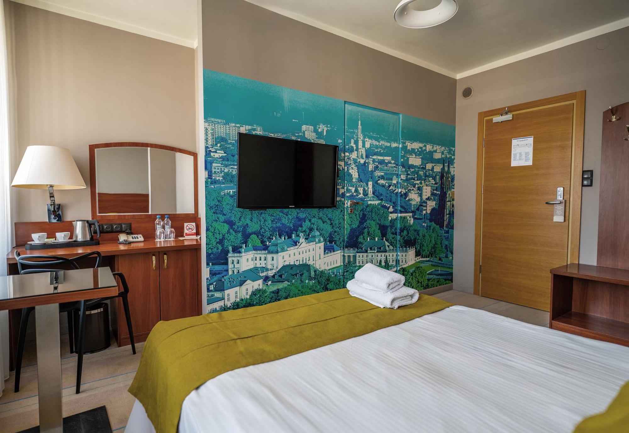 Cristal Hotel 4*